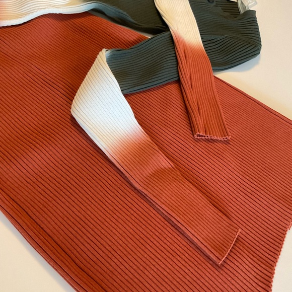 Derek Lan 10 Crosby Ribbed Knit Dress, Long Sleeve, V- Neck Button Front, Sz SP - Picture 11 of 16